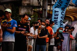 BIB: 2022
                            <button type="button" onclick="openModal(21897858)" class="btn btn-primary btn-sm float-right btn-popup" data-toggle="modal" data-target=".modal-high-quality">
                        <i class="fas fa-shopping-cart"></i> Add to Cart
                    </button>
                                            <button type="button" onclick="isThisMe(21897858, true)" class="btn btn-success btn-sm float-right btn-popup btn-isme hidden" data-toggle="tooltip" data-placement="bottom" title="นี่คือรูปของคุณใช่ไหม คลิกที่นี่เพื่อเอาเข้าอัลบั้ม">
                        <i class="fas fa-plus"></i> Add to album
                    </button>
                    <button type="button" onclick="isThisMe(21897858, false)" class="btn btn-warning btn-sm float-right btn-popup btn-isnotme hidden">
                        <i class="fas fa-ban"></i> Remove from album
                    </button>